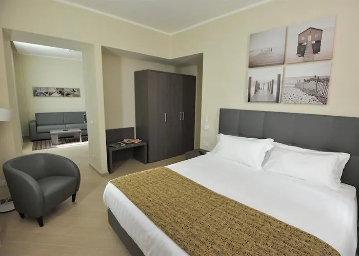 Chc Business Lägenhetshotell Genua