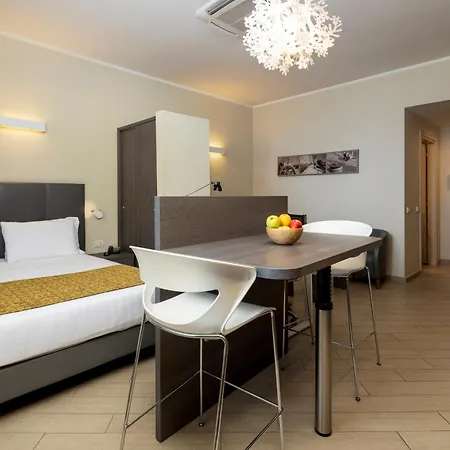 Chc Business Aparthotel Genua