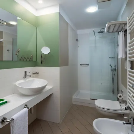 Aparthotel Chc Business