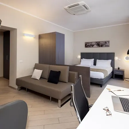 Chc Business Aparthotel