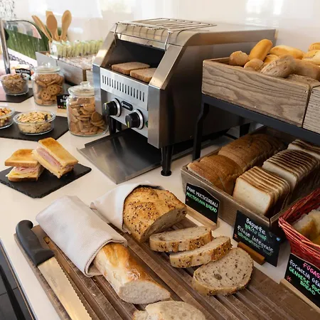 Chc Business Aparthotel 4*