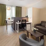 Chc Business 아파트호텔 4*