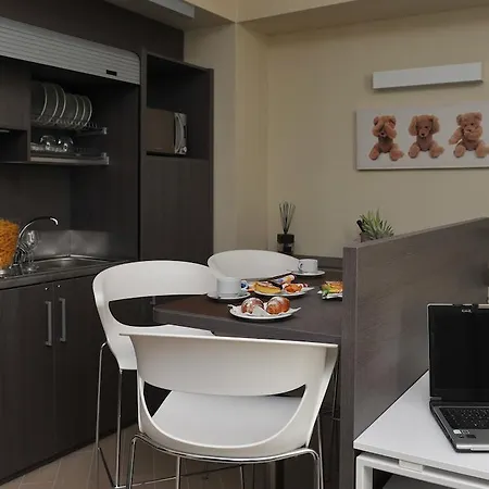 Aparthotel Chc Business 4*
