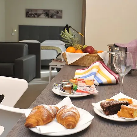 Aparthotel Chc Business 4*